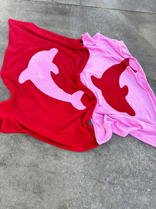 DOLPHIN TOWEL